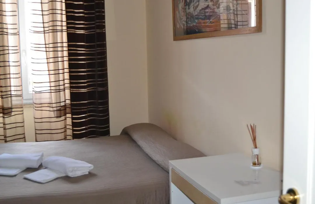 Booking House-1