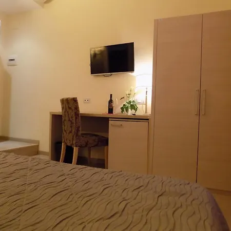 Booking House-3